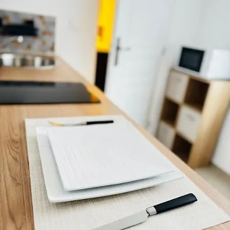 Lumineux Apartment *