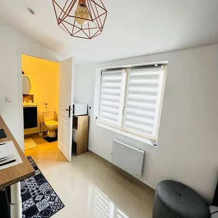 Appartement Le Vert Et Marbre Climatise 2 Chambres *